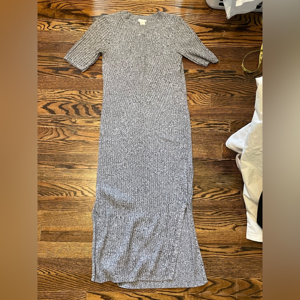 H&M Gray Marbled Knit Maxi Dress